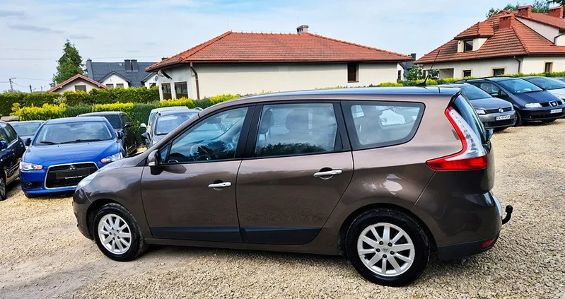 Renault Grand Scenic cena 17600 przebieg: 240000, rok produkcji 2009 z Przysucha małe 704